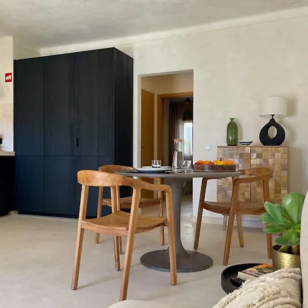 Casa Syra Apartment